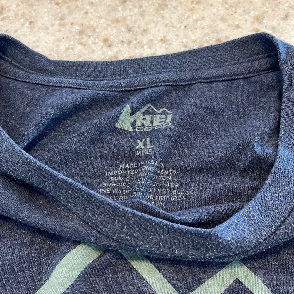 REI Long Sleeve Shirt - Dark Gray with Light Gray Logo - Picture 4 of 4